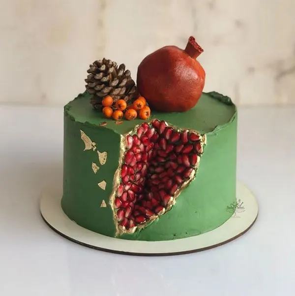 27 مدل مینی کیک شب یلدا؛ کوچولو، خوشگل و کاملاً یلدایی 23 Yalda Night Mini Cake 20