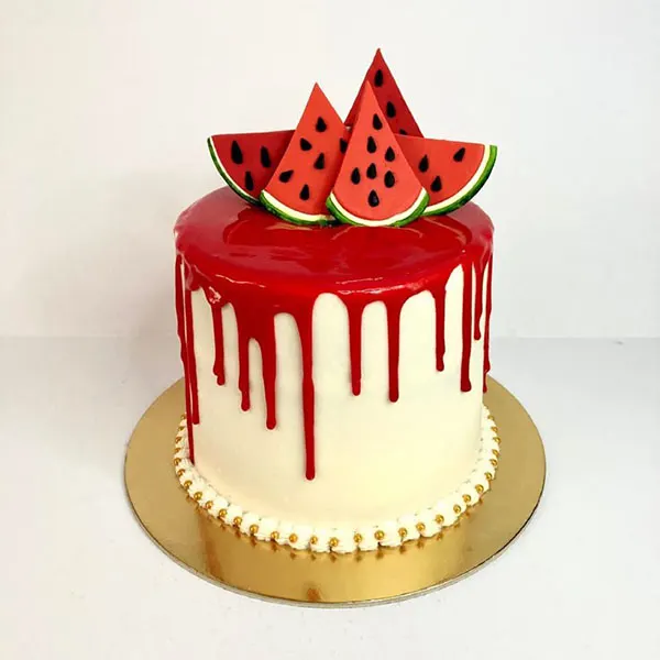 27 مدل مینی کیک شب یلدا؛ کوچولو، خوشگل و کاملاً یلدایی 8 Yalda Night Mini Cake 4