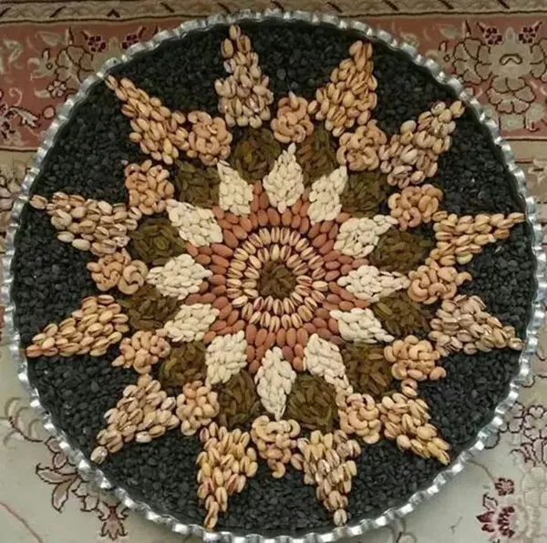 Yalda Night Nuts Design 12