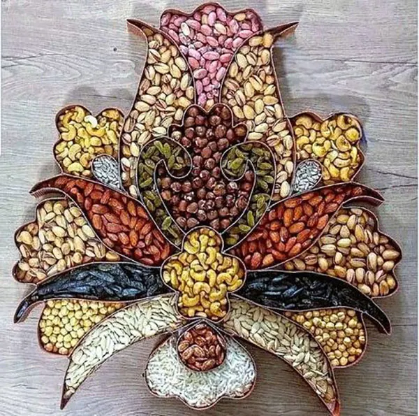 Yalda Night Nuts Design 5