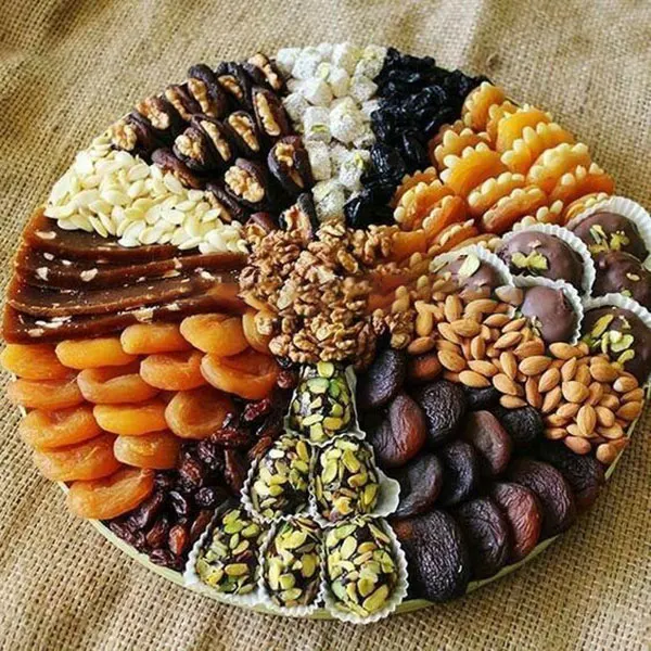 Yalda Night Nuts Design 7