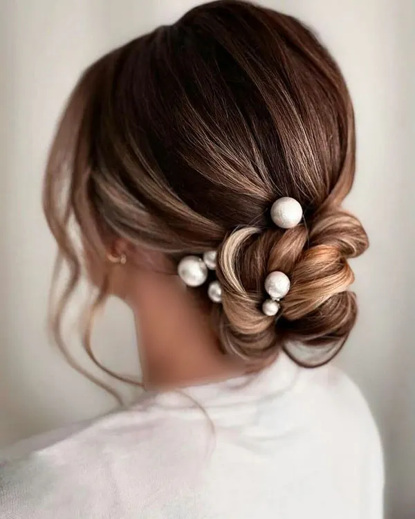 31 مدل مو ساده برای عروسی | شیک و تمیز بدون شلوغکاری! 34 simple wedding hairstyle 31 1