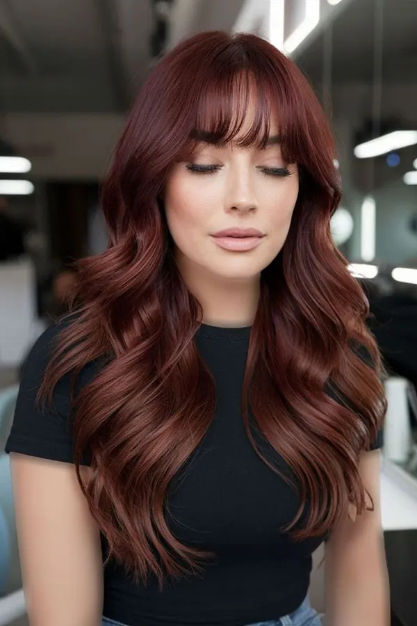 33 ایده رنگ مو شاه بلوطی؛ طبیعی، گرم و فوقالعاده دلنشین! 30 Chestnut hair color 23