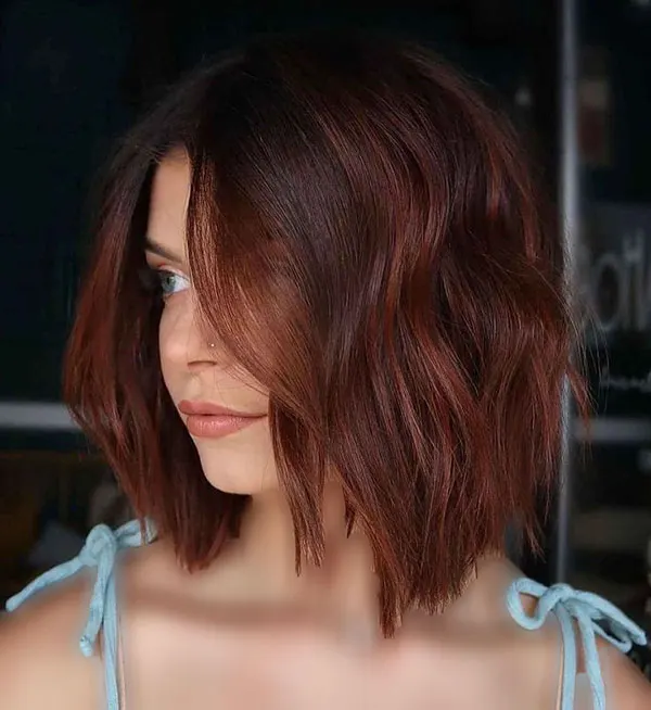 33 ایده رنگ مو شاه بلوطی؛ طبیعی، گرم و فوقالعاده دلنشین! 10 Chestnut hair color 29