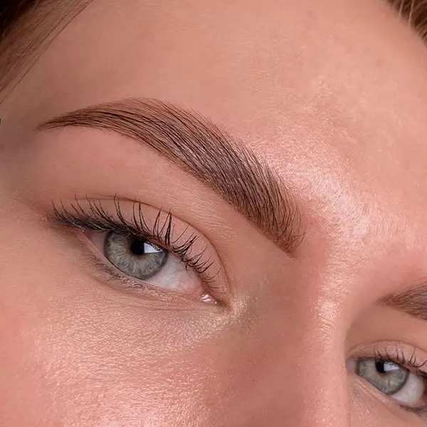 33 مدل لیفت ابرو دخترانه | کدومش به صورتت میاد؟ نچرال یا زاویهدار؟ 22 Eyebrow lift model 18
