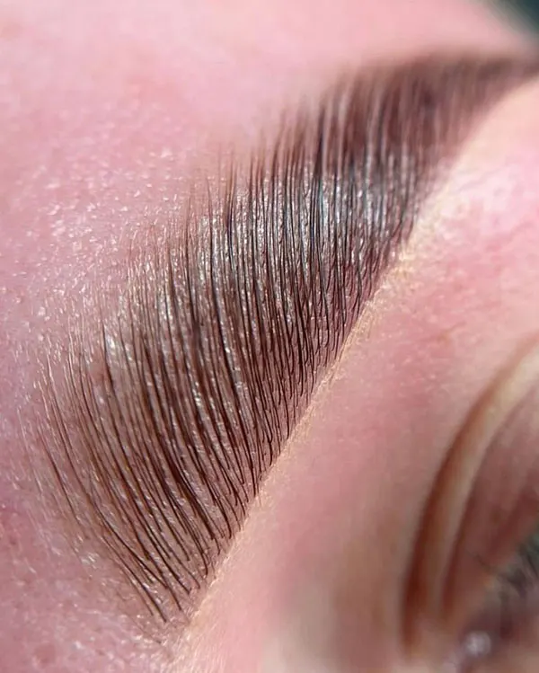 33 مدل لیفت ابرو دخترانه | کدومش به صورتت میاد؟ نچرال یا زاویهدار؟ 5 Eyebrow lift model 7