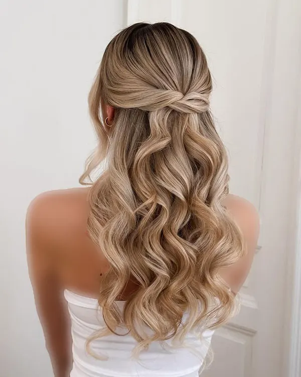 Hairstyle for a party 27