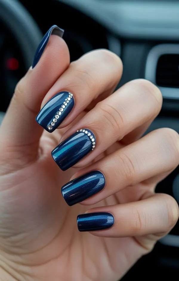 Navy nail 29