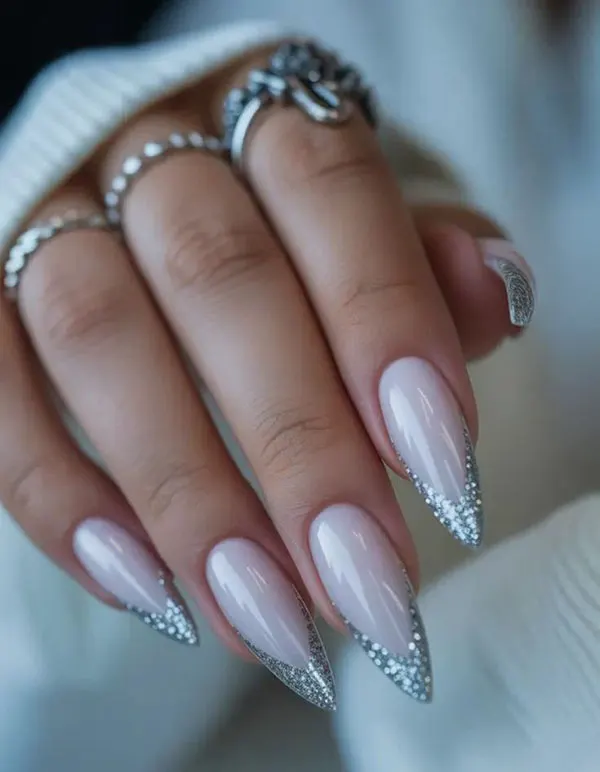 کاشت ناخن جدید دخترونه 2026 | ترندهایی که دستهات رو لاکچریتر از همیشه نشون میدن💅 14 New nail implant 10