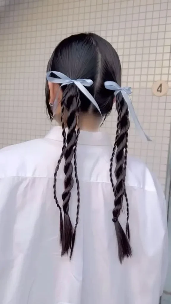 Simple and stylish girls hair weave at home 19