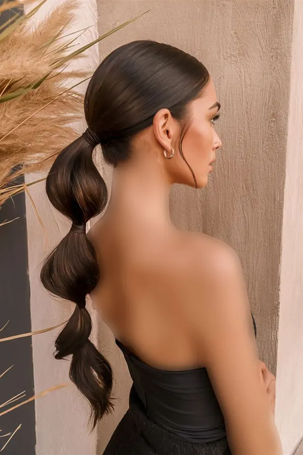 Stylish ponytail hairstyle 28