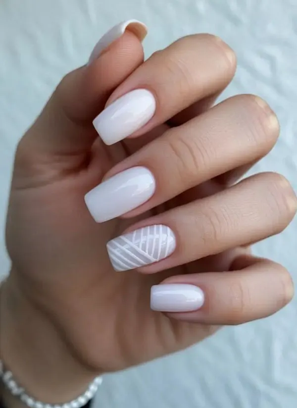 White nail model 12