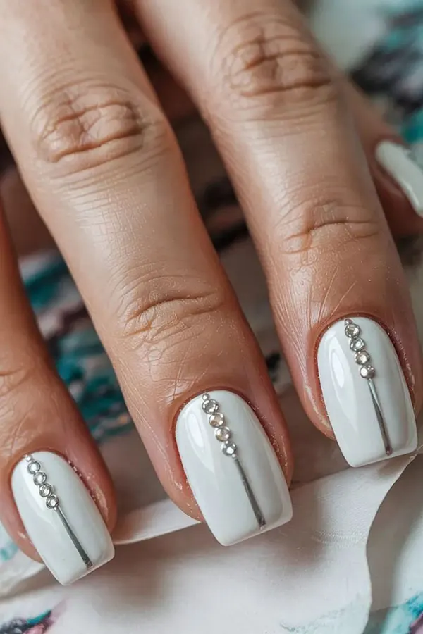 White nail model 25
