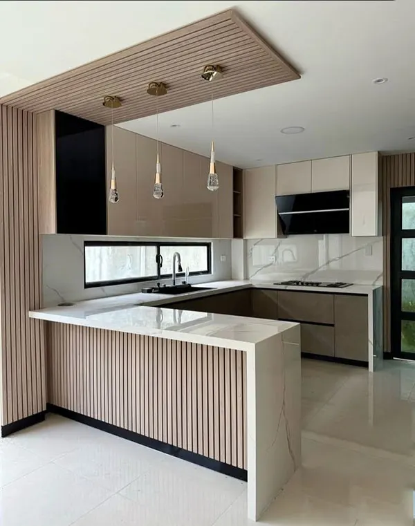 33 ایده کابینت بژ و چوب | چوب غالب یا بژ غالب؟ کدوم ترکیب برای خونت بهتره؟ 32 Beige and wood cabinets 28