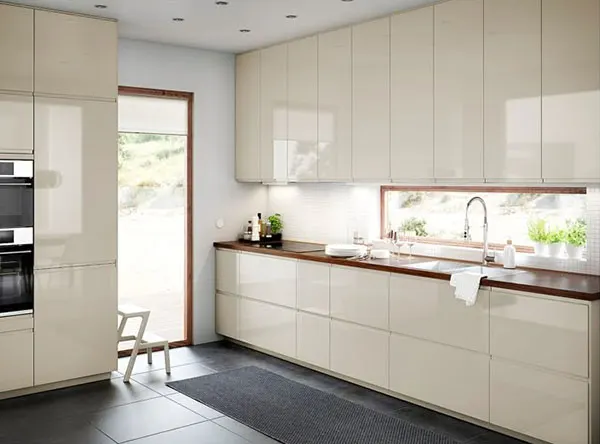 33 ایده کابینت بژ و چوب | چوب غالب یا بژ غالب؟ کدوم ترکیب برای خونت بهتره؟ 15 Beige and wood cabinets 9