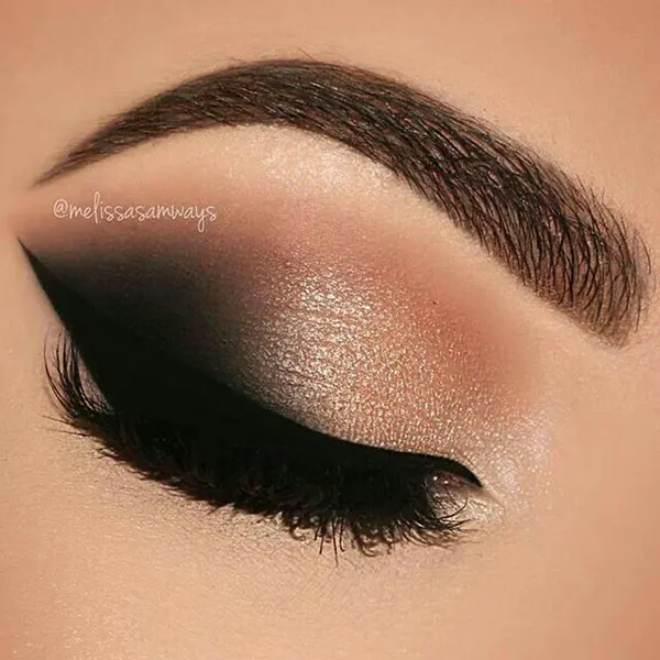 31 مدل سایه چشم سیاه زنانه | حقیقتی که درباره اسموکی بهت نمیگن! 18 Black eye shadow 17