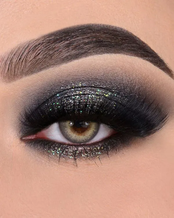 31 مدل سایه چشم سیاه زنانه | حقیقتی که درباره اسموکی بهت نمیگن! 11 Black eye shadow 7