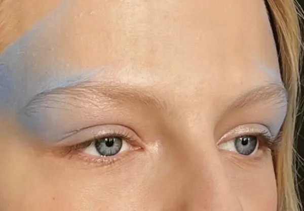 Bleach eyebrows 16