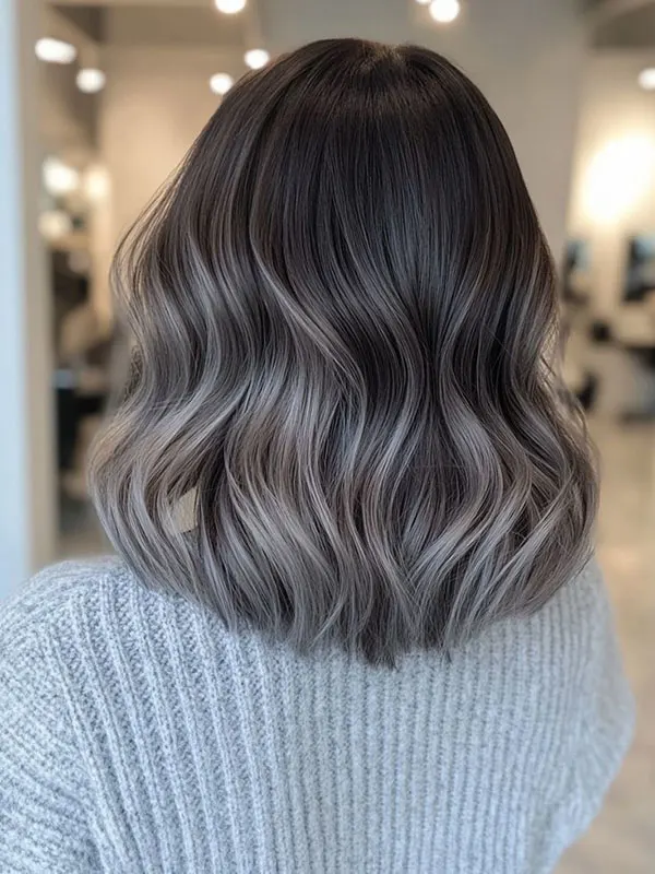 30 مدل رنگ مو هایلایت تیره و روشن موی کوتاه | این رنگ مو چرا هنوز از مد نیفتاده؟! 27 Dark and light highlight hair color for short hair 23