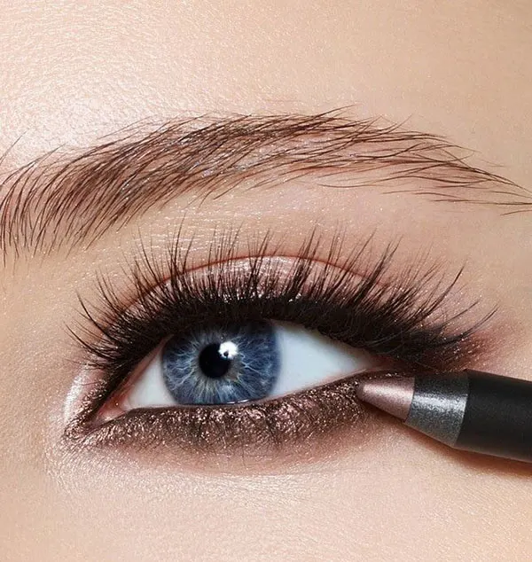 Eyeshadow for droopy eyelids 25
