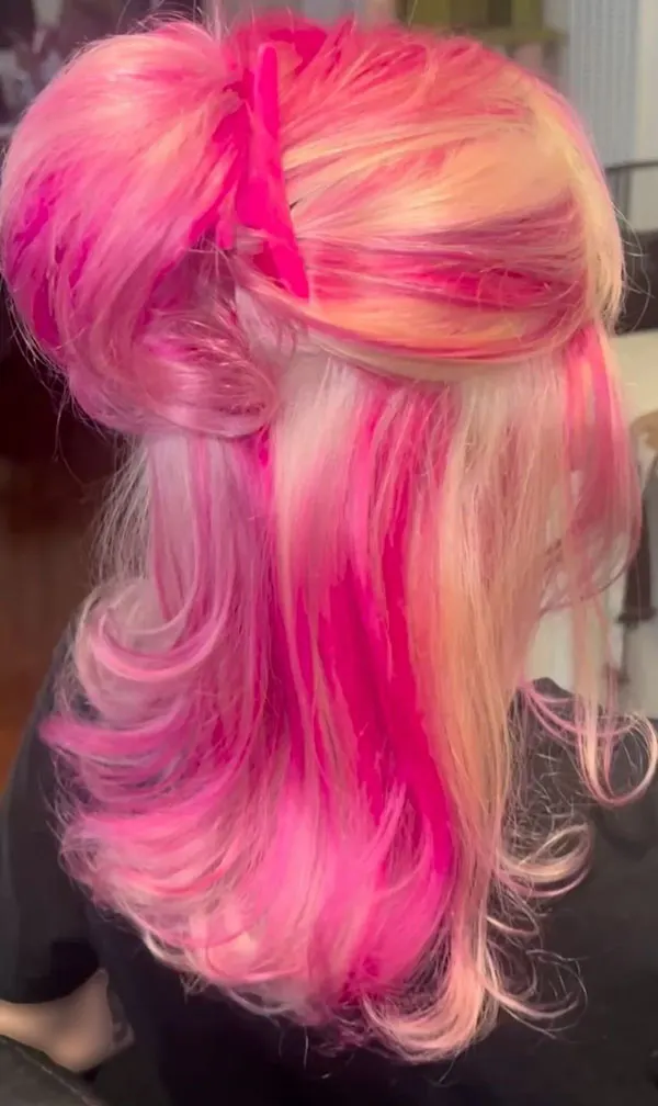 31 مدل رنگ مو دخترونه فانتزی؛ رنگ موهایی که توی اینستاگرام ترندن! 26 Girls hair color 24