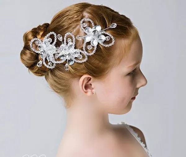 Hairstyles for 12 year old girls 23
