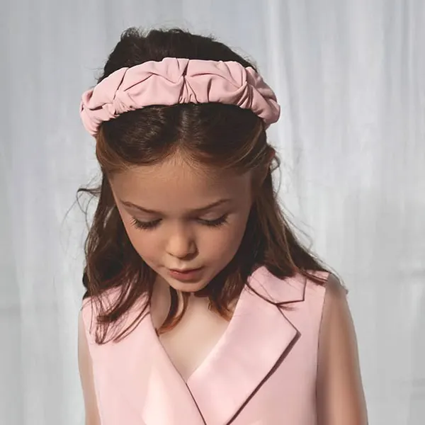 Hairstyles for 12 year old girls 26