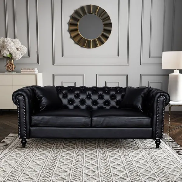 33 ایده دکوراسیون منزل با مبل مشکی | مبل مشکی بخریم یا نه؟ تجربهای بیپرده! 33 Home decoration with black sofa 28