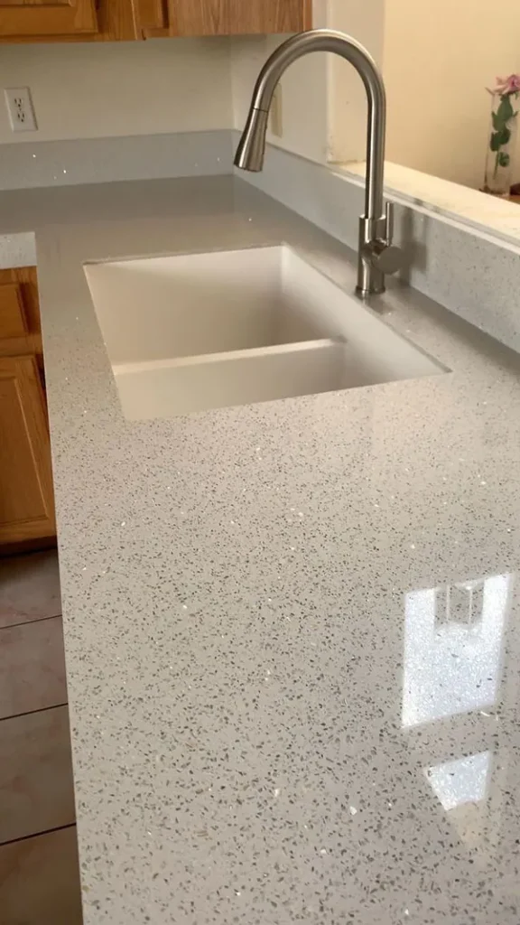 34 ایده کانتر آشپزخانه؛ جایی که استایلِ خانه از همینجا شروع میشود! 25 Kitchen counter 20