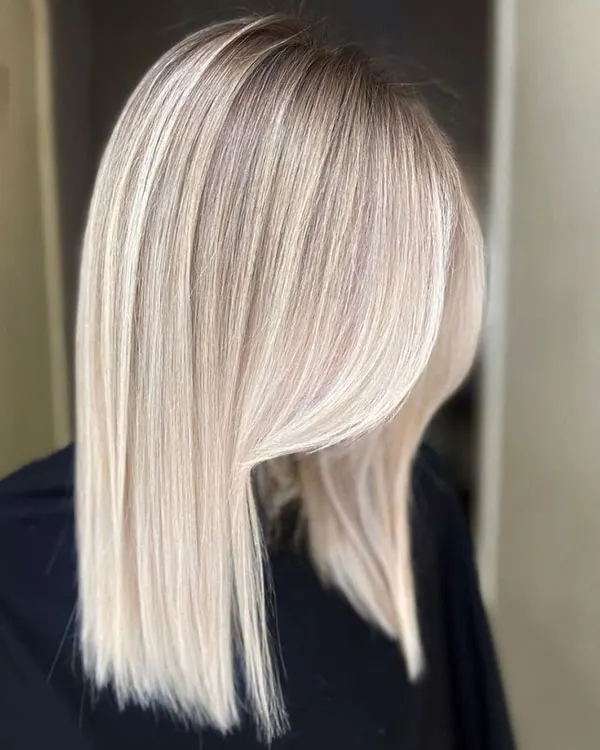 Light hair color 8