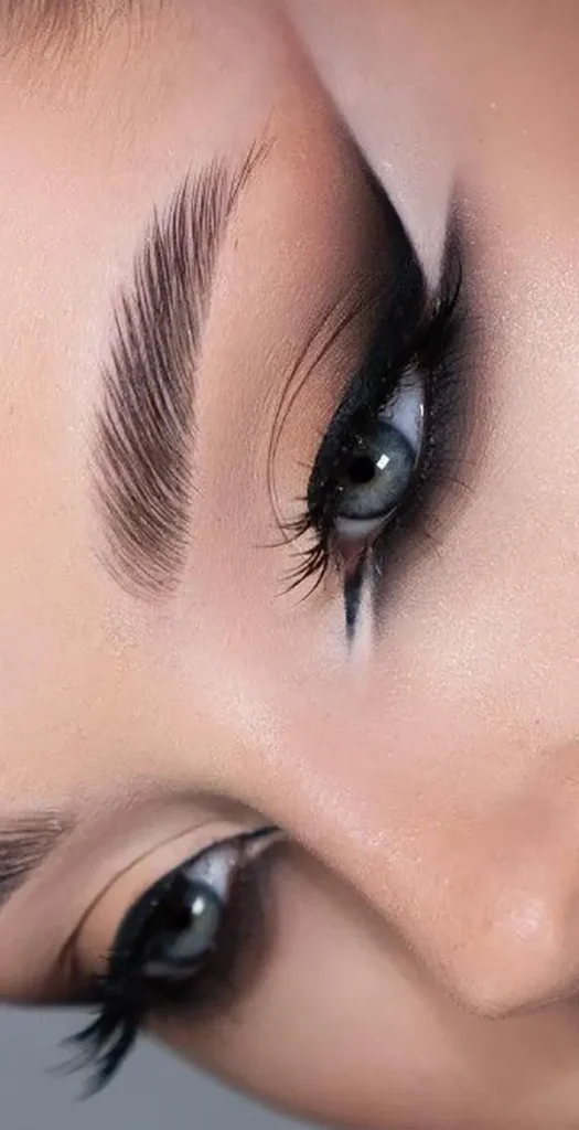 Long eye make up 13