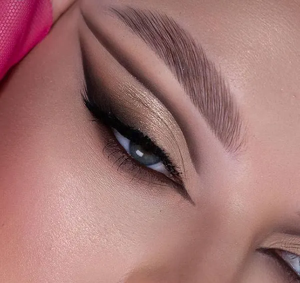 Long eye make up 14