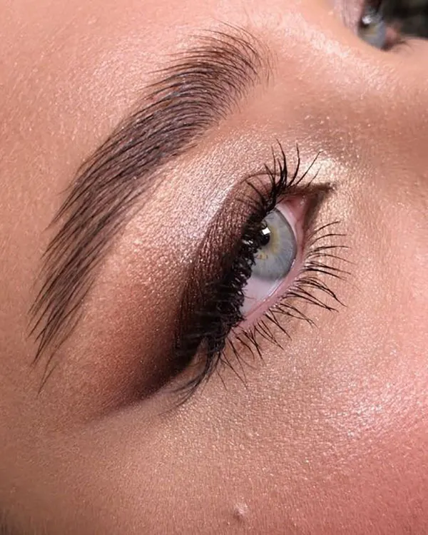 Long eye make up 16
