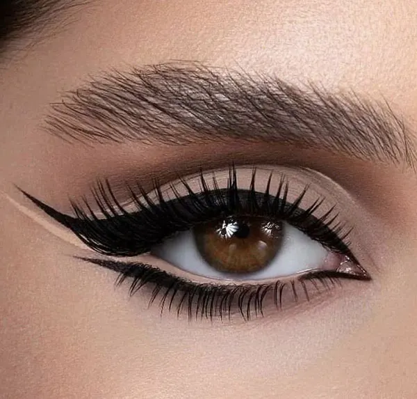 Long eye make up 29