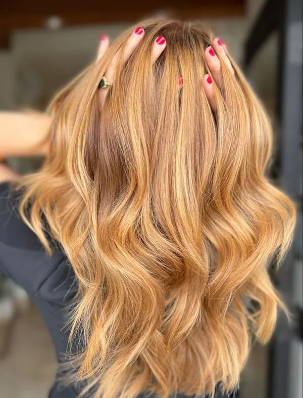Medium golden blonde 29