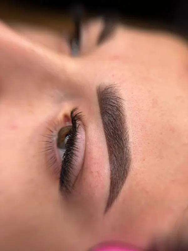 Natural eyebrow transplant model 28