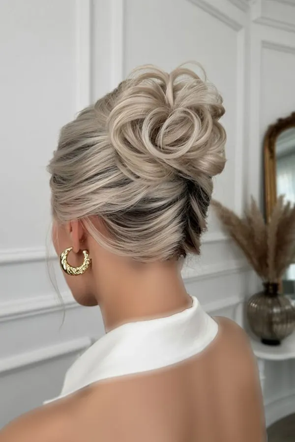 New bridal hairstyles tied up 22