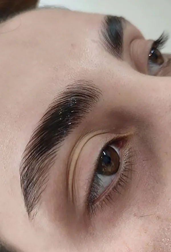 30 مدل لیفت ابرو جدید؛ ترندی که قراره طبیعی بمونی، نه مصنوعی! 31 New eyebrow lift 24