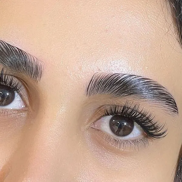 30 مدل لیفت ابرو جدید؛ ترندی که قراره طبیعی بمونی، نه مصنوعی! 10 New eyebrow lift 8