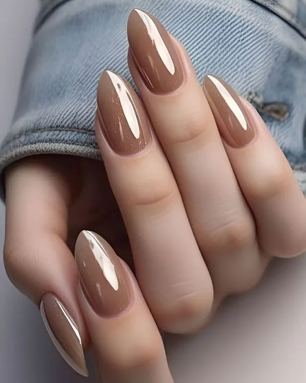 Nude colored nails 13