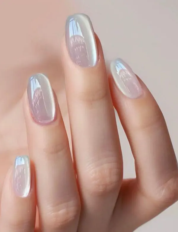 Nude colored nails 21