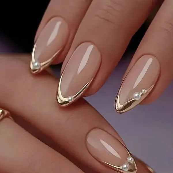Nude colored nails 6