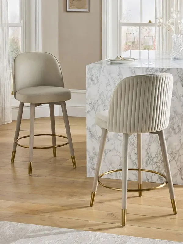 Open kitchen chair 24