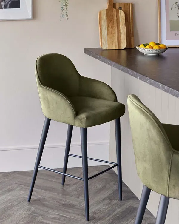 Open kitchen chair 7