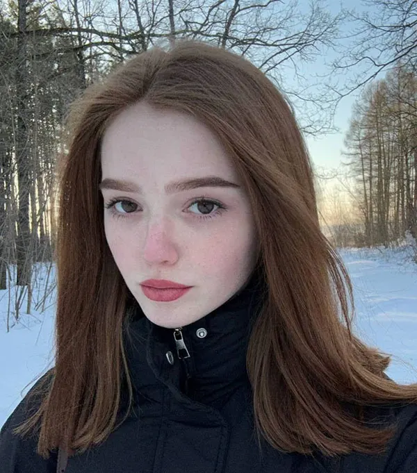 Simple girly makeup 24