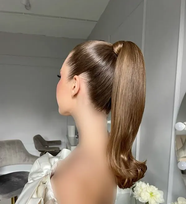 Simple hairstyle photo 15