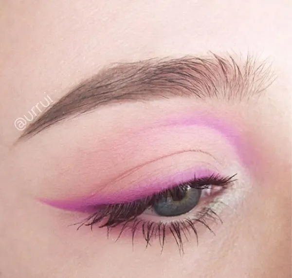 مدل سایه چشم صورتی ساده 2026؛ استایلی دخترانه که این روزها وایرال شده! 6 Simple pink eyeshadow model 2