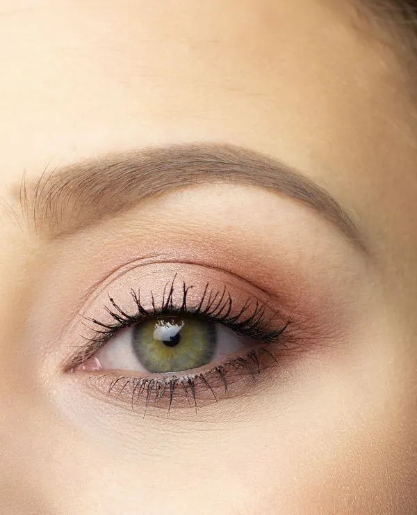 مدل سایه چشم صورتی ساده 2026؛ استایلی دخترانه که این روزها وایرال شده! 24 Simple pink eyeshadow model 25
