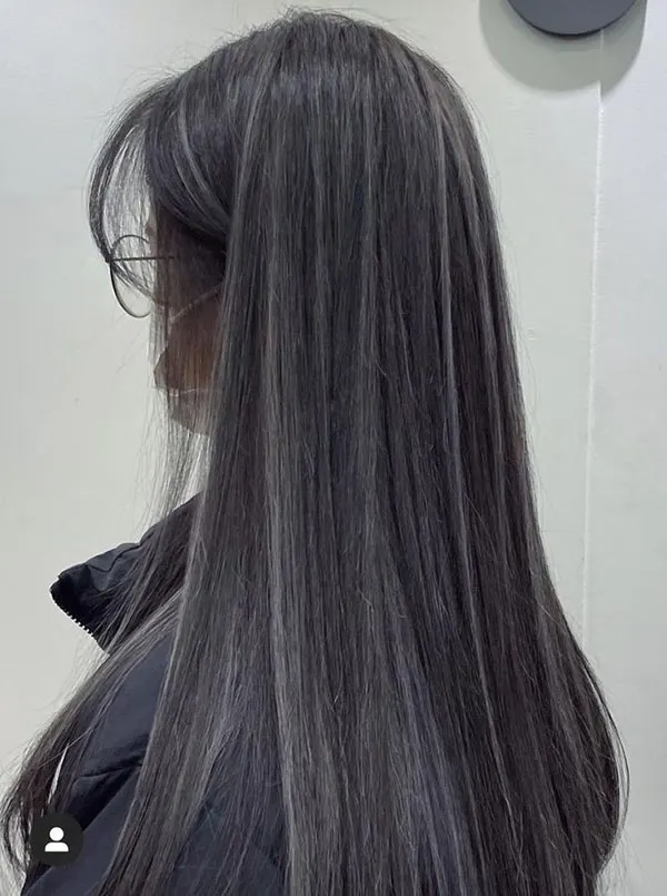 34 ایده رنگ مو دودی بدون دکلره؛ خنک و شیک، بدون ریسک سوختن مو! 16 Smoky hair color without bleach 12