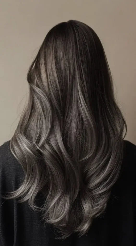 34 ایده رنگ مو دودی بدون دکلره؛ خنک و شیک، بدون ریسک سوختن مو! 26 Smoky hair color without bleach 22